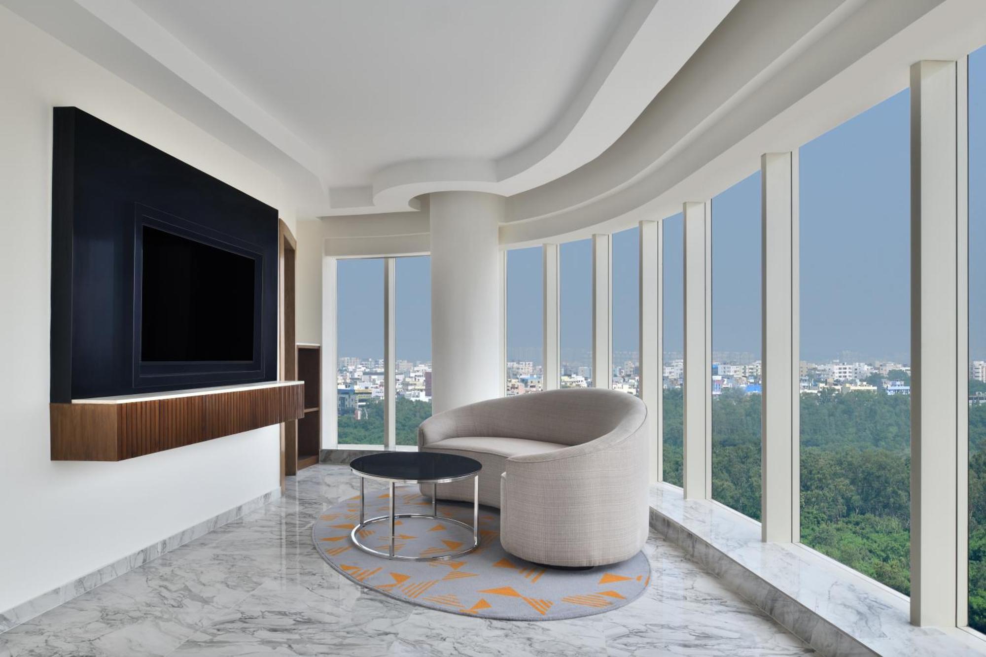 เลอ เมเริเดียน ไฮเดอราบัด Hotel ภายนอก รูปภาพ