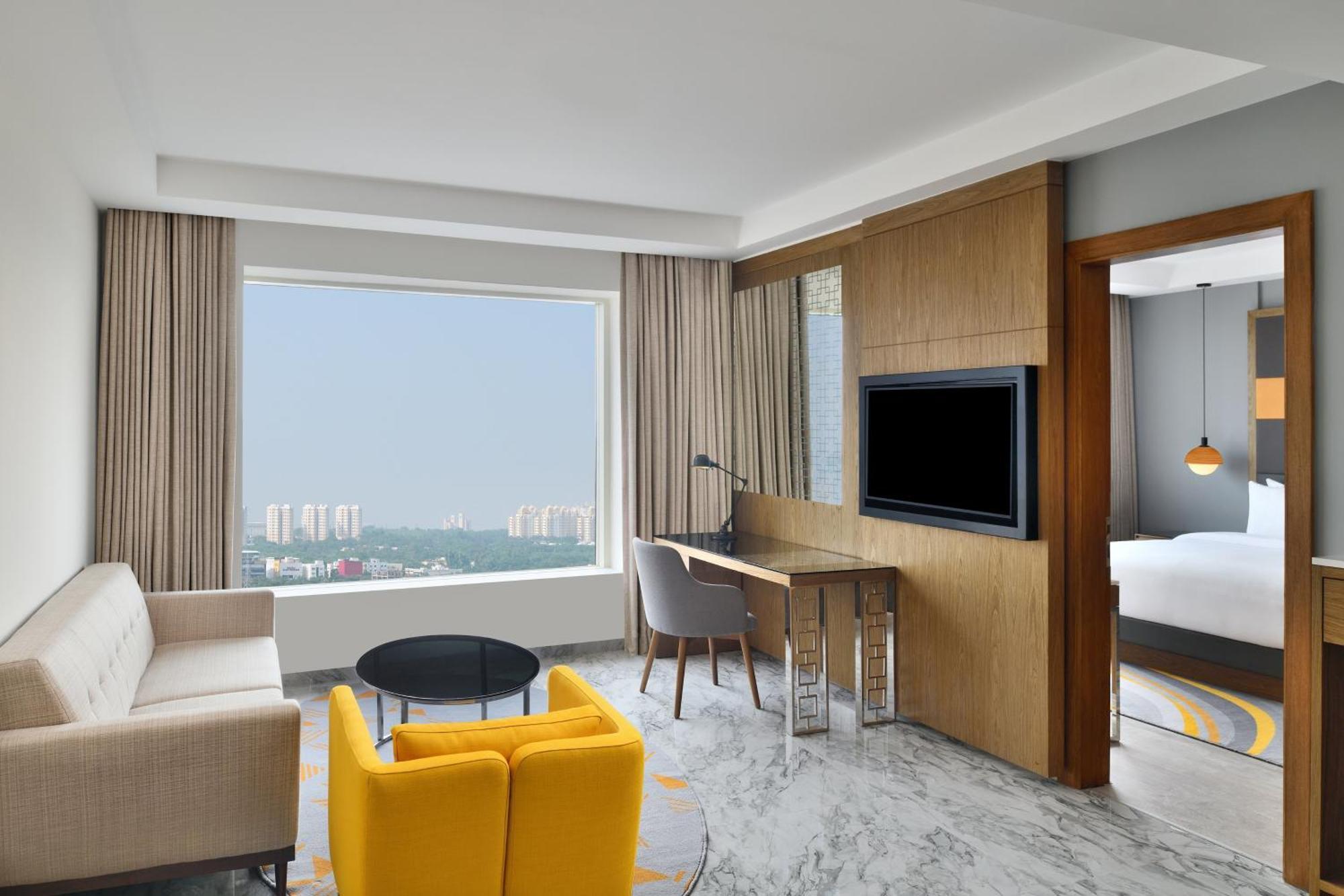เลอ เมเริเดียน ไฮเดอราบัด Hotel ภายนอก รูปภาพ Suite
